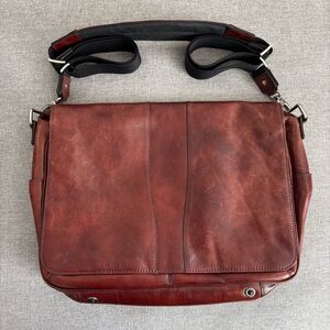 Bosca Men's Leather Messenger Bag - Brown